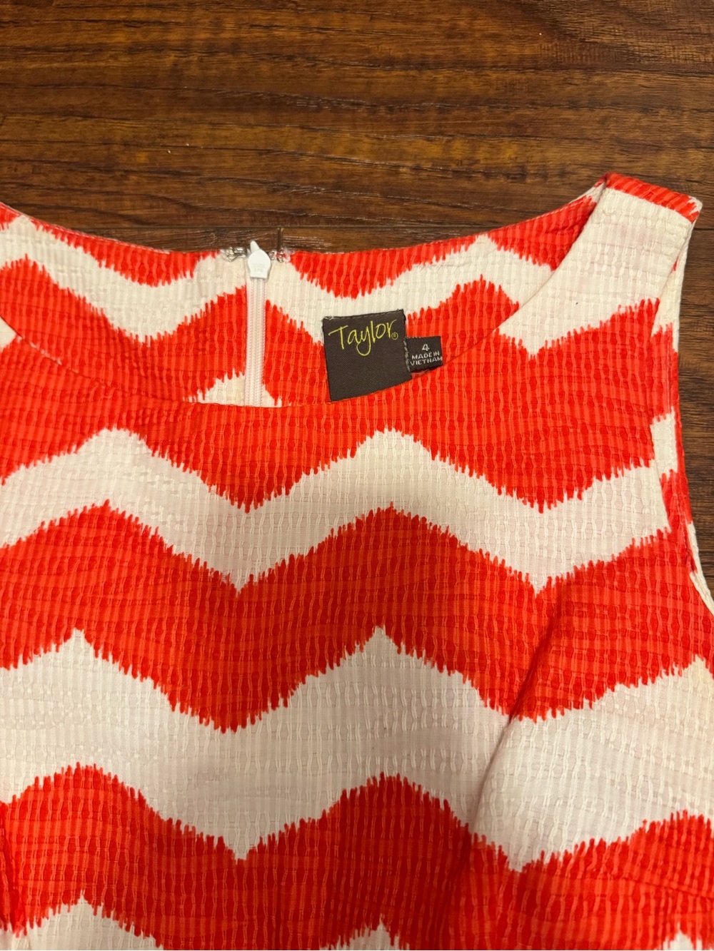 Women's Chevron Fit-and-Flare Dress - orange & White - Picture 2 of 3
